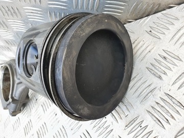 TŁOK KORBOWÓD MERCEDES OM 457LA AXOR O350 TOURISMO