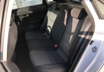 Hyundai i30 II Wagon Facelifting 1.4 MPI 100KM 2017 Hyundai i30 i30 1.4 100KM BlueDrive Base Vat Marza Tempomat, zdjęcie 6