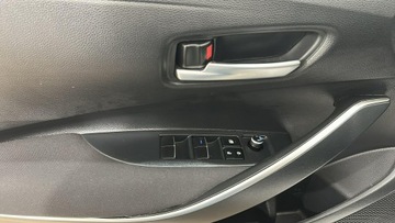 Toyota Corolla XII 2022 Toyota Corolla 1.8 Hybrid GPF Active sedan, zdjęcie 12