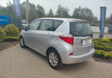 Toyota Verso-S 1.33 Dual VVT-i 99KM 2011 Toyota Verso S SUPER STAN Brak korozji Zadbany Gwarancja Zobacz 1.3, zdjęcie 13