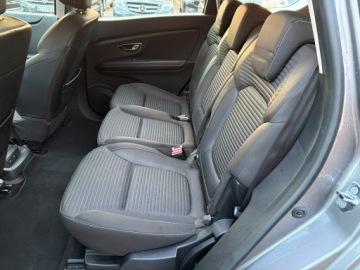 Renault Grand Scenic III 1.2 Energy TCe 130KM 2017 Renault Grand Scenic 1.2 TCe 130 KM 7 foteli, zdjęcie 12