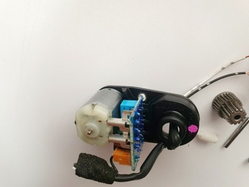 ЗЕРКАЛО СКЛАДЫВАНИЕ МОТОРА ПРАВОЕ HONDA ACCORD VIII 08-