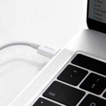 Кабель для iPhone 14/13/12/11 USB-C BASEUS PD20W 1.5