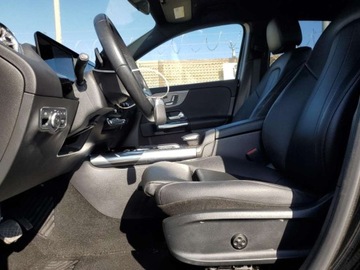 Mercedes GLA II 2021 Mercedes-Benz GLA 250 2021 2.0l 2.0 Benzyna 221KM, zdjęcie 7