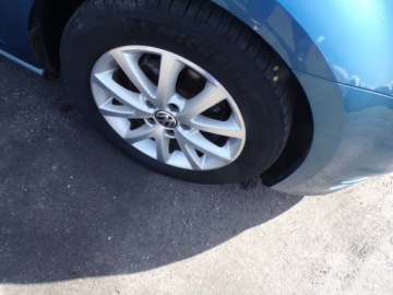 Volkswagen Golf VII Hatchback 3d 1.6 TDI-CR DPF 105KM 2013 VOLKSWAGEN GOLF VII 1.6 TDI Z NIEMIEC ZAREJESTROWANY, zdjęcie 9