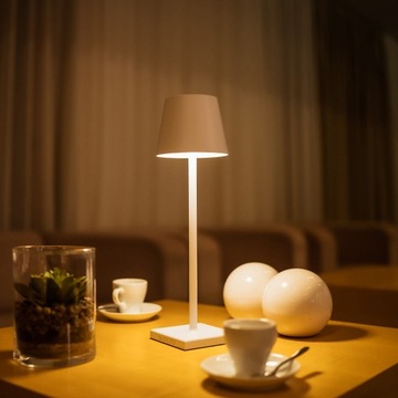 QUERCETO Светодиодная настольная лампа для ресторана NSM2022A Черный