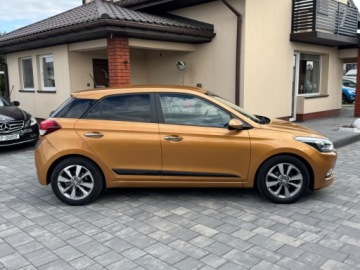 Hyundai i20 I Hatchback 5d Facelifting 1.2 DOHC 85KM 2015 Hyundai i20 1.2 Benzyna Pierwszy Wlasciciel Bogata Wersja 1.2 Benzyna, zdjęcie 3