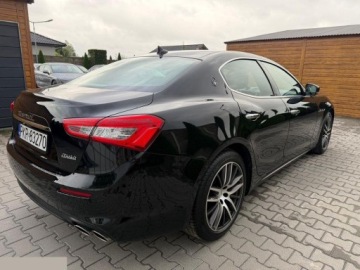 Maserati Ghibli III Sedan Facelifting 3.0 V6 350KM 2018 Maserati Ghibli GranSport 3.0 benzyna V6 350KM 2018r, zdjęcie 2