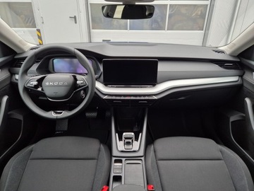 Skoda Octavia IV Liftback 1.5 TSI EVO 150KM 2025 Skoda Octavia Edition 130 essence 1.5 DSG auto z p, zdjęcie 19