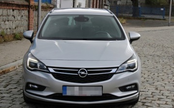 Opel Astra K Sports Tourer 1.6 CDTI 136KM 2019 Opel Astra 1.6 136KM Wyposazony Zadbany Oszczedny 1.6 Diesel 136KM, zdjęcie 3