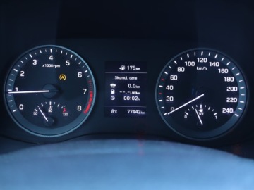 Hyundai Tucson III SUV Facelifting 1.6 GDi 132KM 2019 Hyundai Tucson 1.6 GDI, Salon Polska, zdjęcie 10