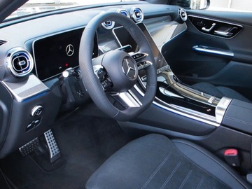 Mercedes GLC C254/X254 Coupe 2.0 200 204KM 2025 GLC Coupe 200 4-Matic AMG Line 2.0 (204KM) 2025, zdjęcie 4