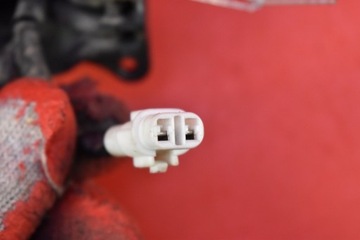 РУЧКА ЗАДНЕЙ ДВЕРИ SUZUKI GRAND VITARA II 06R