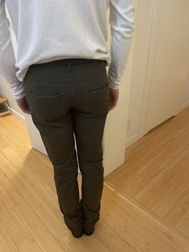 Брюки-чиносы Zara Man зеленый хаки M 38