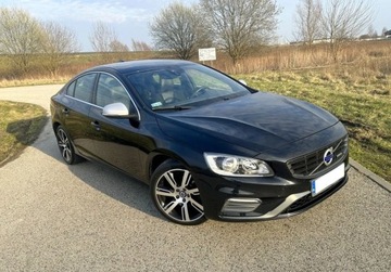 Volvo S60 II Sedan Facelifting 2.0 D3 136KM 2015 Volvo S60 S60 R-DESIGN 2.0 D 136 KM MBDB STAN..., zdjęcie 2