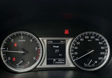 Suzuki Vitara III SUV 1.6 DDiS 120KM 2016 Suzuki Vitara 1.6 gwarancjaNAVI KAMERA SKORAALCANTARA Bezwypadkowa, zdjęcie 21