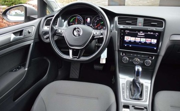 Volkswagen Golf VII e-Golf Facelifting Electro 136KM 2018 Volkswagen Golf 136 KM FULL LED Nawigacja Serwisowany Zarejestrowany 136KM, zdjęcie 20