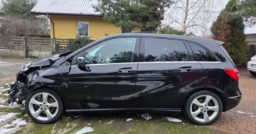 Mercedes Klasa B W246 Sports Tourer 200 BlueEFFICIENCY 156KM 2014 MERCEDES B-200 W246 AUTOMAT 7G-DCT Edition 1.6 USZKODZONY! FAKTURA MARŻA!, zdjęcie 20