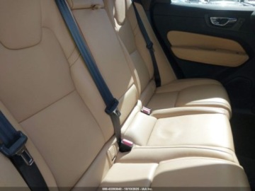 Volvo XC60 II 2022 Volvo XC 60 B6 Inscription 2022 2.0l 2.0 Benzyna 295KM, zdjęcie 12