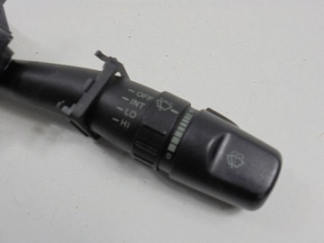 HYUNDAI ELANTRA III XD SPÍNAČ PŘEPÍNAČ STĚRAČE 00-03 4D 13PIN
