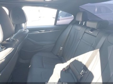 BMW Seria 5 G90-91 2023 BMW Seria 5 2023r., 3.0L 3.0 Hybryda 335KM, zdjęcie 10