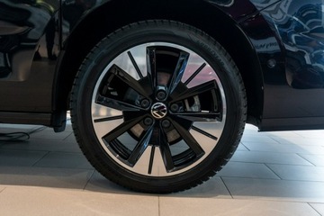 Volkswagen Multivan T7 Van L1 2.0 TDI 150KM 2024 Volkswagen VW Multivan LIFE L2 2.0 TDI 150 KM DSG DEMO, zdjęcie 6