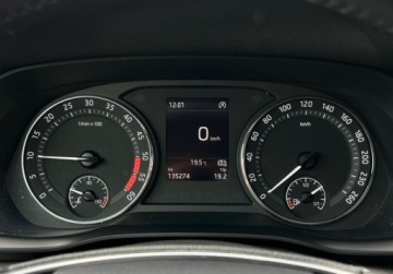 Skoda Octavia IV Liftback 2.0 TDI 115KM 2022 Skoda Octavia Nowy ROZRZAD, OPONY, Podgrzewane 4 fotele, Tempomat, Kamera,, zdjęcie 23