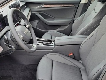 Skoda Superb IV Kombi 2.0 TDI 193KM 2025 SKODA Superb L&amp;K 2.0 TDI DSG 4x4 Combi 193KM 2025, zdjęcie 5