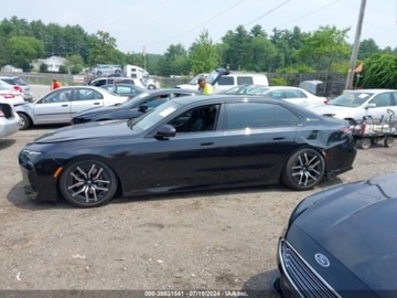 BMW Seria 7 G70 2024 BMW Seria 7 2024r, 740I, XDrive, 3.0L 3.0 Benzyna 375KM, zdjęcie 4