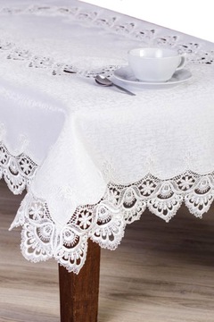 obrus 088 GIPIURA 220x140 cm BIAŁY