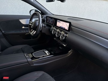 Mercedes CLA C118/X118 Coupe Facelifting 1.3 200 163KM 2024 Mercedes-Benz CLA 200, zdjęcie 16