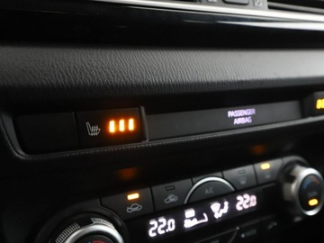 Mazda 3 III Hatchback  2.0 SKYACTIV-G 120KM 2015 Mazda 3 navi klima auto czujniki parkowania grzane, zdjęcie 26