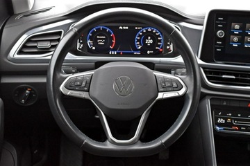 Volkswagen T-Roc I SUV Facelifting 1.5 TSI ACT 150KM 2022 Volkswagen T-Roc Bezwypadkowy / Salon Polska /, zdjęcie 15
