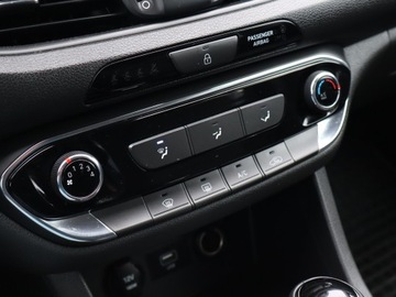 Hyundai i30 III Wagon Facelifting 1.0 T-GDI 120KM 2021 Hyundai i30 1.0 T-GDI, Salon Polska, Serwis ASO, zdjęcie 13