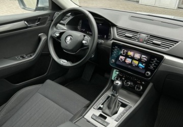 Skoda Superb III Kombi Facelifting 2.0 TSI 190KM 2022 Skoda Superb Style Pakiet Comfort, GPS, Tempomat, Fotel z pamiecia, Kamer, zdjęcie 16