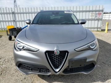 Alfa Romeo Stelvio 2021 Alfa Romeo Stelvio 2021 Alfa Romeo Stelvio Ti AWD 22.0 Benzyna 280KM, zdjęcie 5