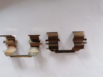SPRĘŻYNY KLOCKÓW HAMULCA DAEWOO LANOS 8 V SOHC CHEVROLET AVEO T200/250/255