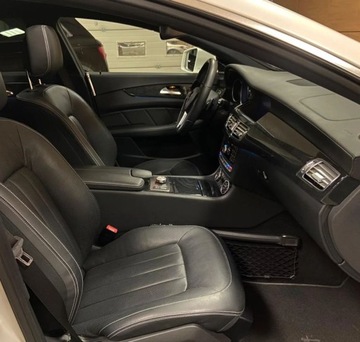 Mercedes CLS W218 Shooting Brake Facelifting 500 408KM 2014 Mercedes-Benz CLS Bezwypadkowy Przebieg 48000 km R CARS Warszawa 4.7 408KM, zdjęcie 13