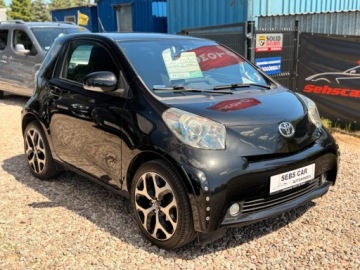 Toyota iQ 1.4 TD 90KM 2011 Toyota iQ Swietny stan Bogate wyposazenie Zawraca w miejscu 1.4 90KM, zdjęcie 2