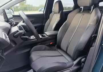 Peugeot 3008 II Crossover Facelifting  1.5 BlueHDi 130KM 2022 Peugeot 3008 1.5 BlueHDI 130KM Allure Vat 23 Automat Hak 1.5 Diesel 130KM, zdjęcie 11