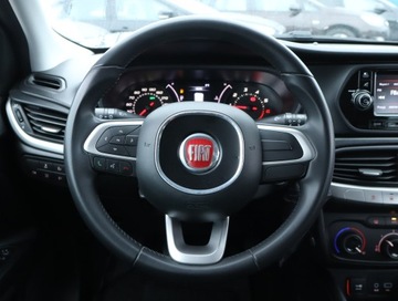 Fiat Tipo II Hatchback 1.4 T-Jet LPG 120KM 2017 Fiat Tipo 1.4 T-Jet, Serwis ASO, Navi, Klima, zdjęcie 17