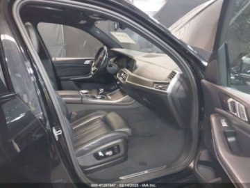 BMW X7 2022 BMW X7 xdrive40i, 2022r., 4x4, 3.0L 3.0 Benzyna 335KM, zdjęcie 8