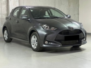 Toyota Yaris IV Hatchback Facelifting 1.5 Hybrid Dynamic Force 116KM 2026 Od ręki - Comfort 1.5 Hybrid 116KM | Tempomat adaptacyjny!, zdjęcie 3
