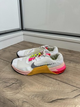 NIKE METCON 7 WHITE CRIMSON da9625-021 BUTY 38,5 24,5 CM