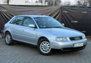 Audi A3 8L Hatchback 1.6 i 102KM 2000 Audi A3 Sportback Audi A3 1.6 b SUPER STAN OPONY ZIMOWE Dlugie Oplaty, zdjęcie 1