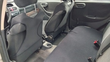 Opel Corsa C 1.2 Twinport ECOTEC 80KM 2004 Opel Corsa C Twinport 1.2 Idealny wygląd, koła 15", zdjęcie 10