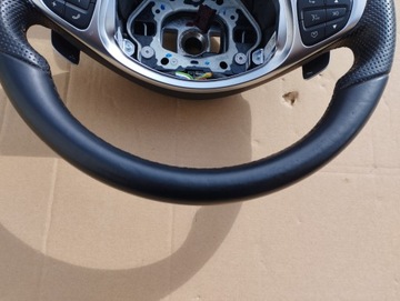 НАКЛАДКИ РУЛЕВОГО КОЛЕСА MERCEDES W205 AMG