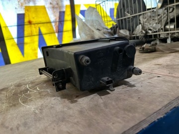 PRAVÝ HALOGEN SAAB 93 95 9-3 9-5