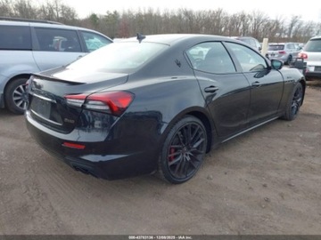 Maserati Ghibli III 2023 Maserati Ghibli Modena Q4 2023 3.0l 3.0 Benzyna 424KM, zdjęcie 11