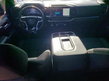 Chevrolet Silverado II 2023 Chevrolet Silverado C1500 RST 2023 5.3l 5.3 Benzyna 355KM, zdjęcie 8